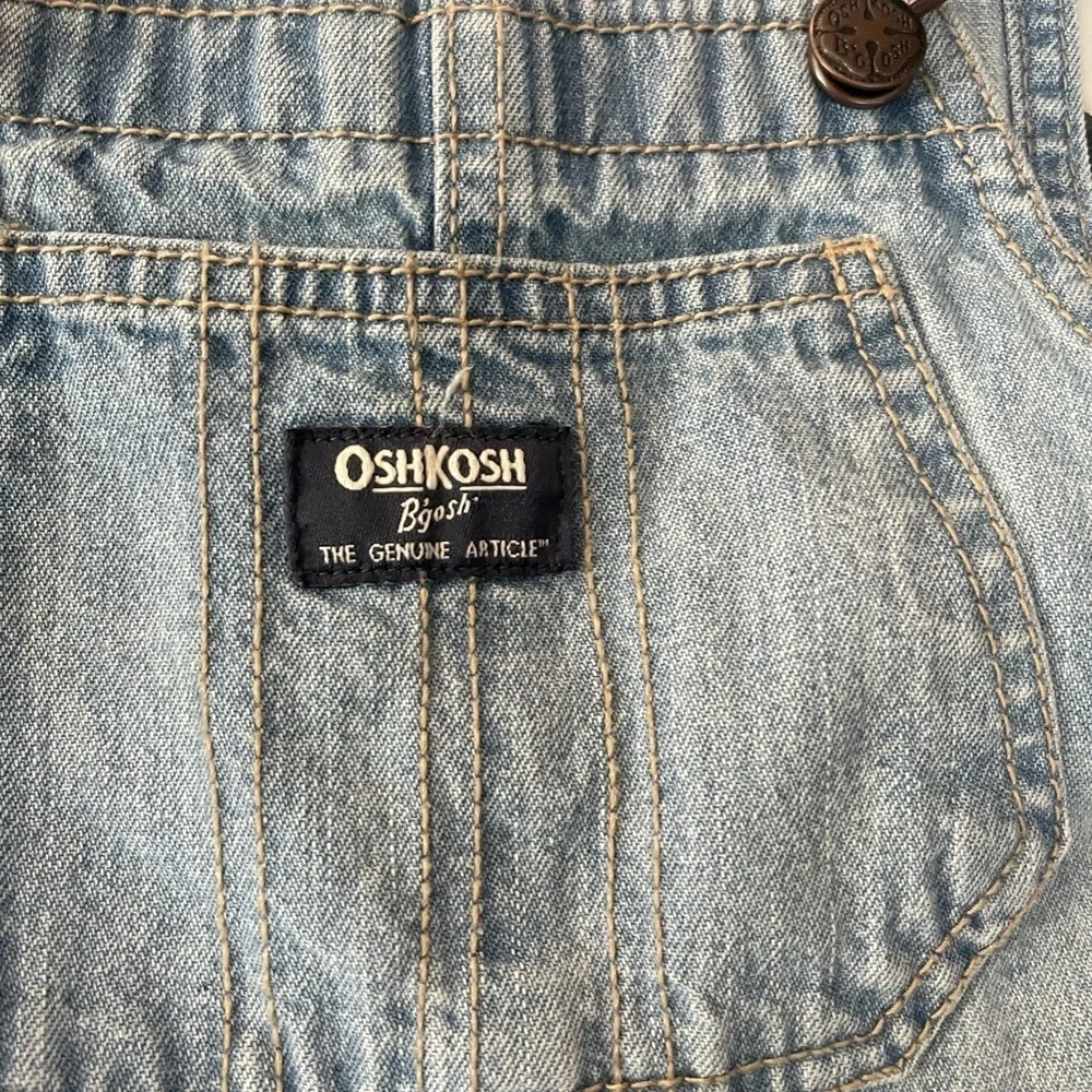 OshKosh B'gosh Blue Denim Overalls Classic Style 4T 100 % cotton